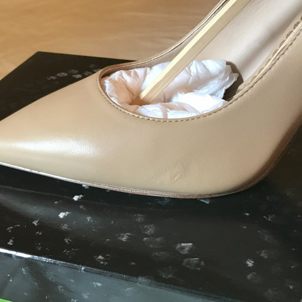 Sam Edelman Hazel Pointed Toe Pumps Wide Width - Picture 9 of 10